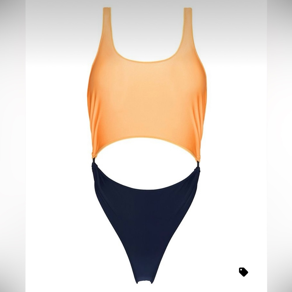 Triangl Jarah One Piece Swimsuit Size Small